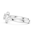 Avelisse Halo Round Diamond Ring