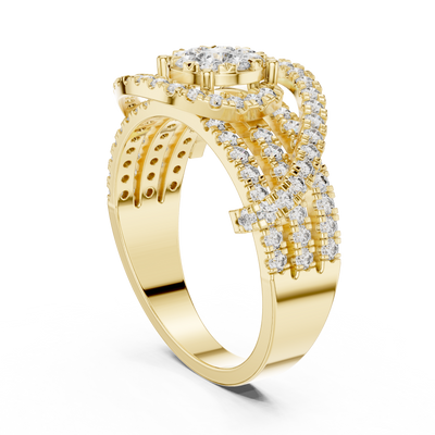 Varellienne Triple-Stone Pavé  Diamond Ring