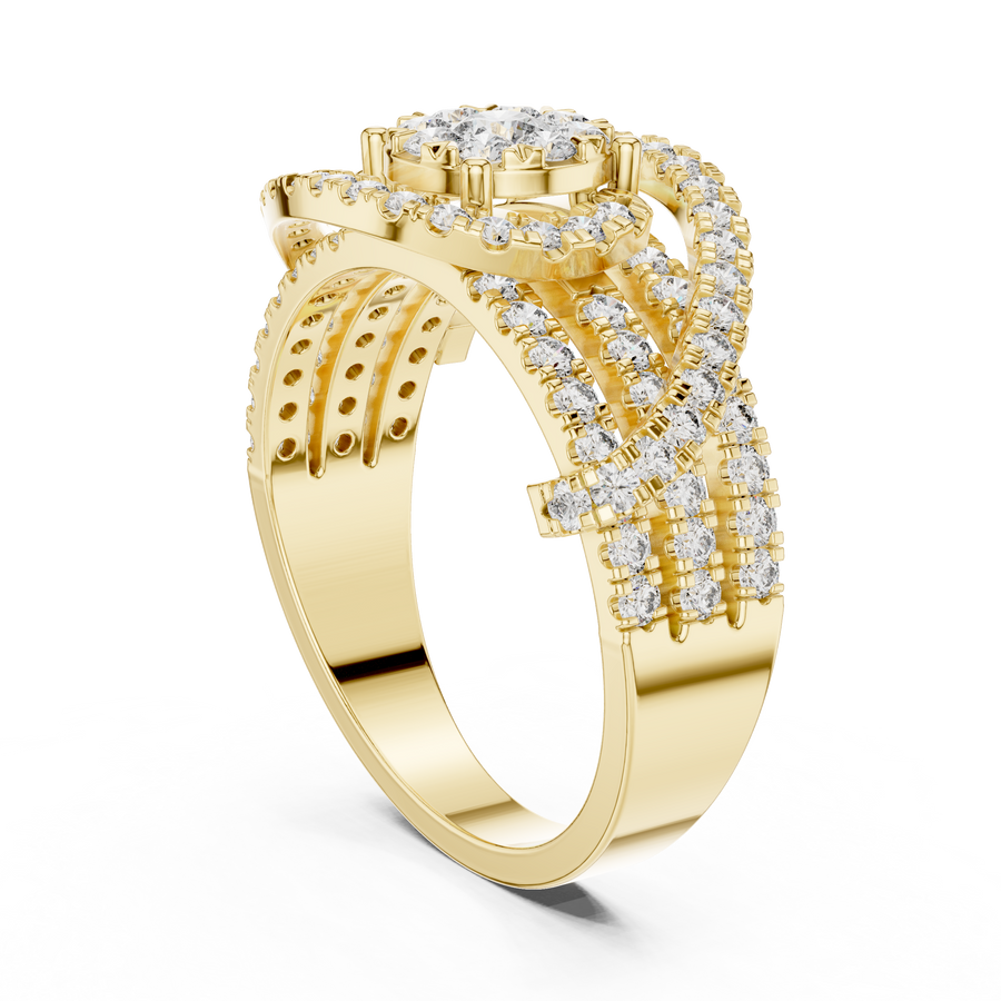 Varellienne Triple-Stone Pavé  Diamond Ring