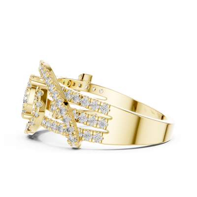 Varellienne Triple-Stone Pavé  Diamond Ring