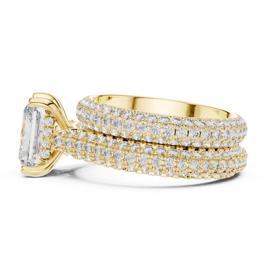 Valessia 8.5 × 6.5 mm Diamond Ring