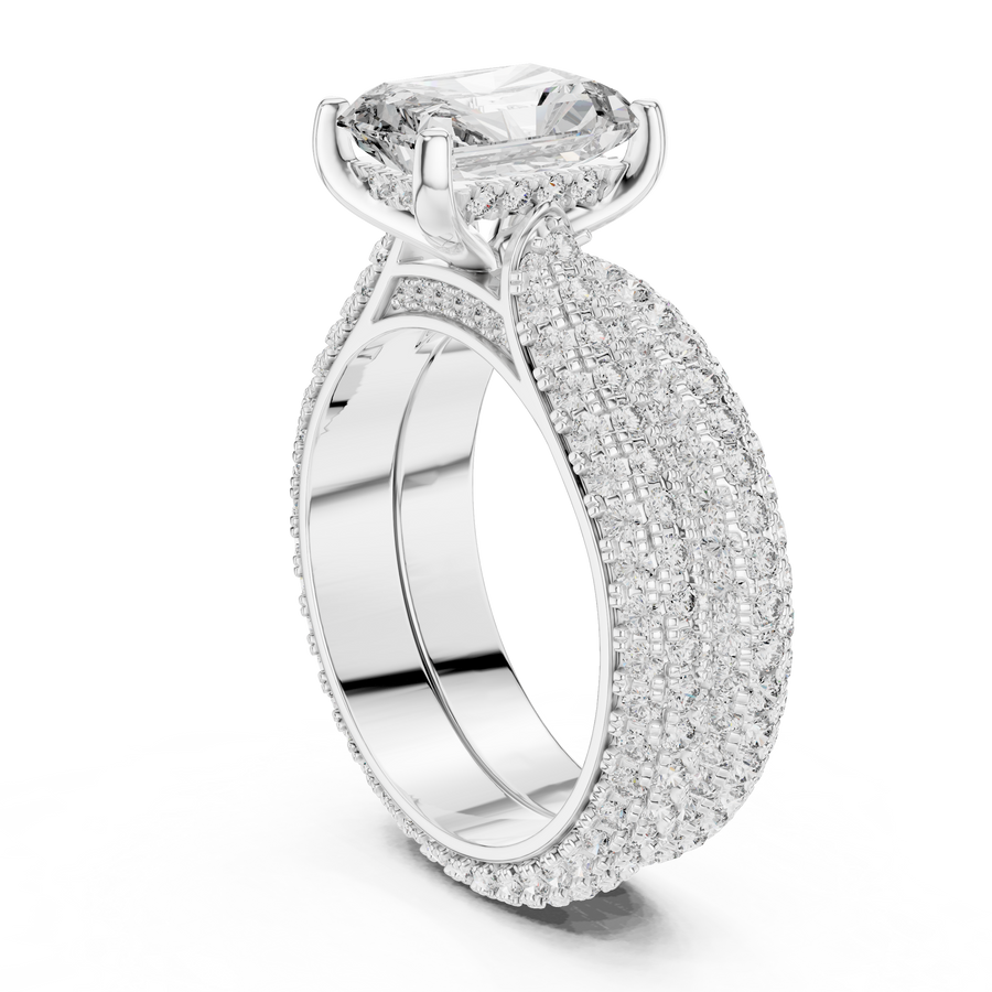 Valessia 8.5 × 6.5 mm Diamond Ring