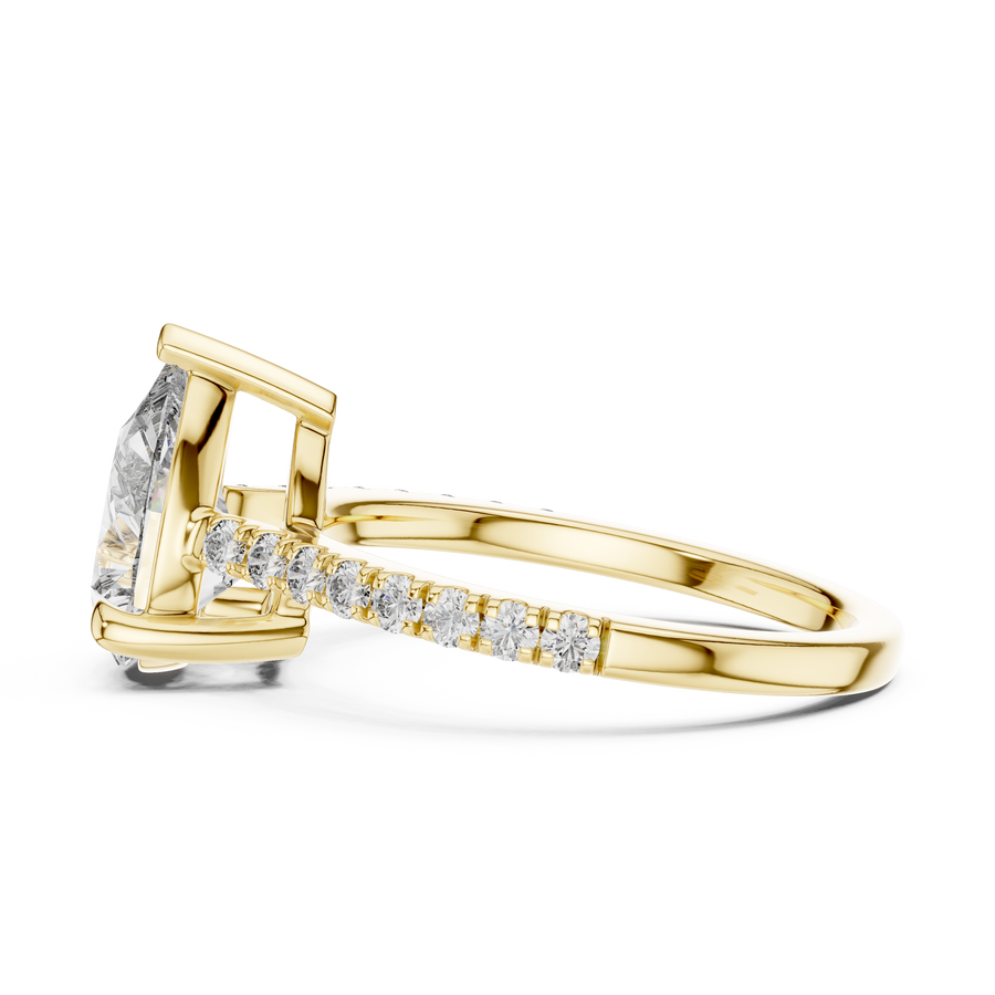 Zyvelle 10.00 × 7.00 mm  Diamond Ring