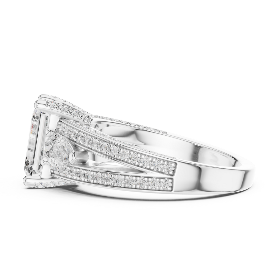Zaviera 8.50 × 6.50 mm  Diamond Ring