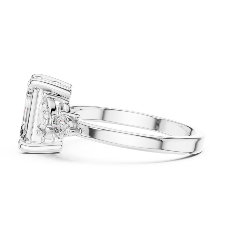 Evarisse 8.50 × 6.00 mm Diamond Ring