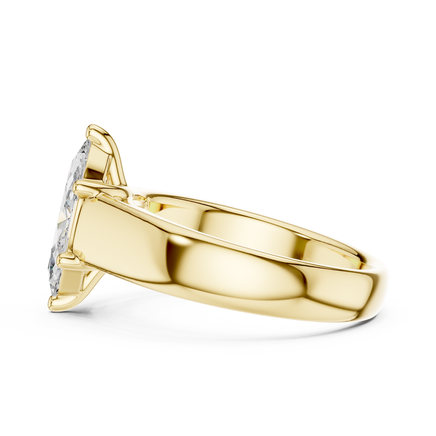 Zavienne 12 × 6 mm Diamond Ring