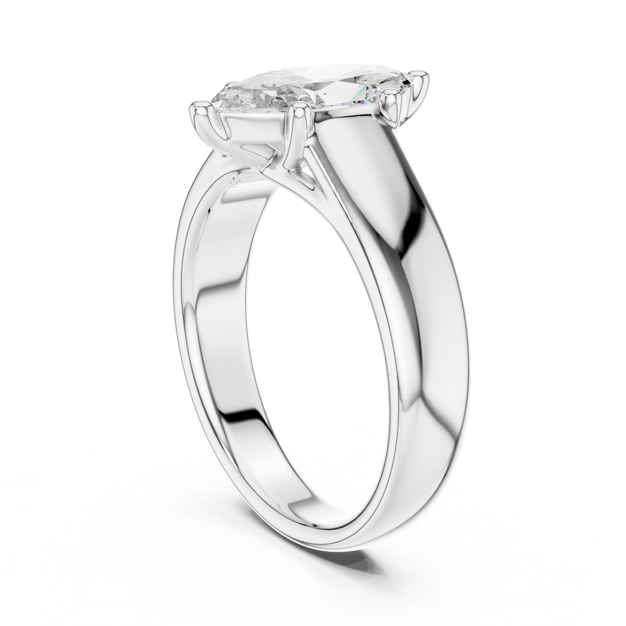 Zavienne 12 × 6 mm Diamond Ring