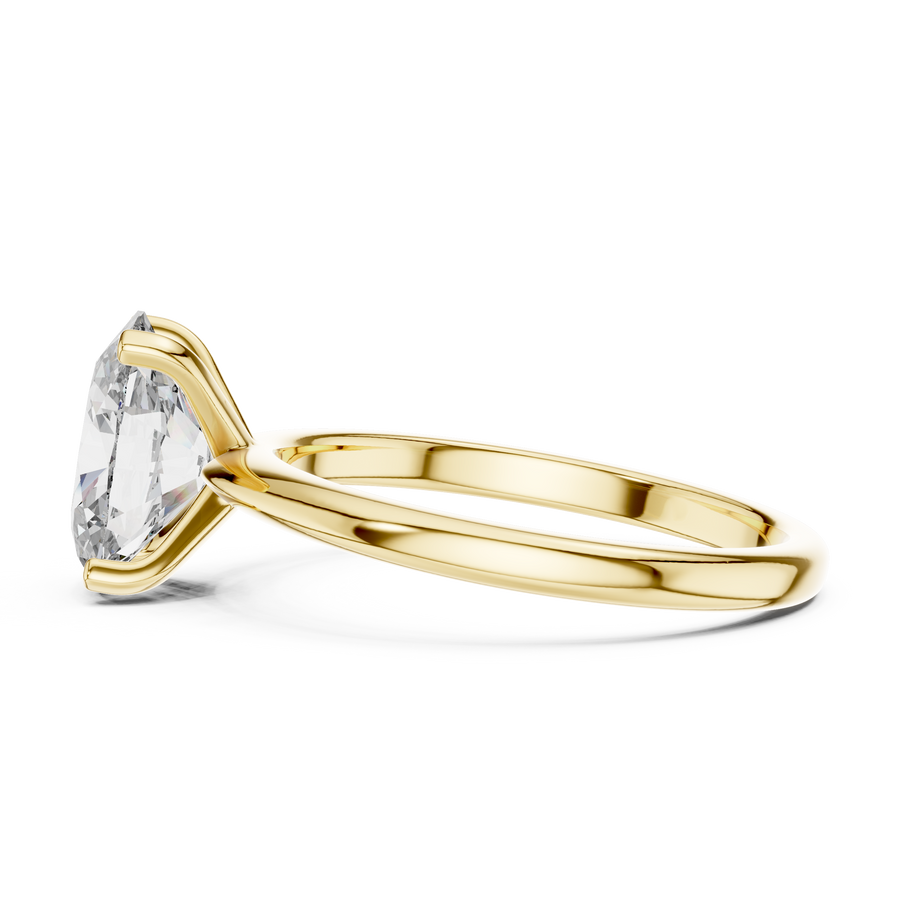 Celythra 9 × 7 mm  Diamond Ring