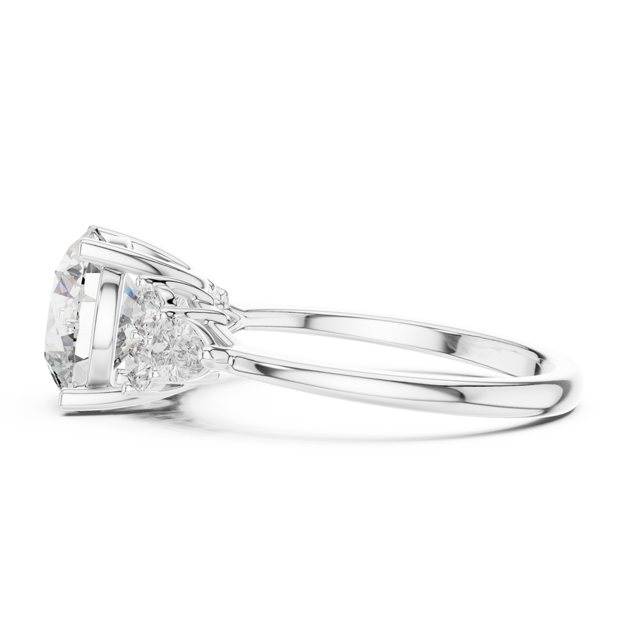Zyvarine 8.8 mm  Diamond Ring