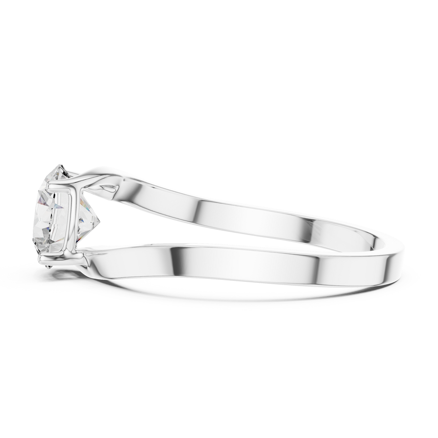 Elowyn 6.5 mm Diamond Ring
