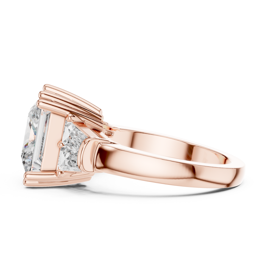 Avenoria Princess-Cut Diamond Ring