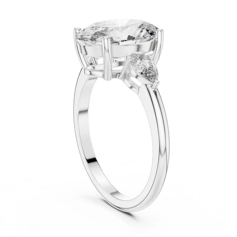 Rosavienne Oval Diamond Ring