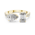 Mirevane Emerald & Pear Diamond Ring
