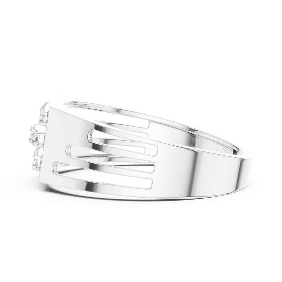 Avelienne Round Diamond Ring