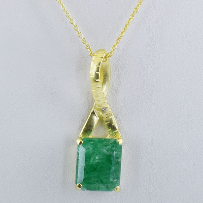 Elegant 10ct Energized & Certified Emerald Gemstone Astrology Pendant - ZeeDiamonds