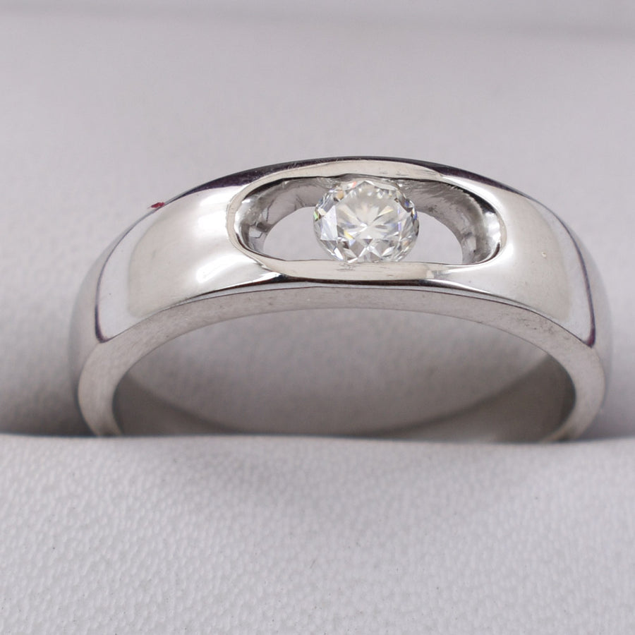 0.10 Ct Solitaire White Diamond Ring. VVS;G Color.Great Sparkle! - ZeeDiamonds