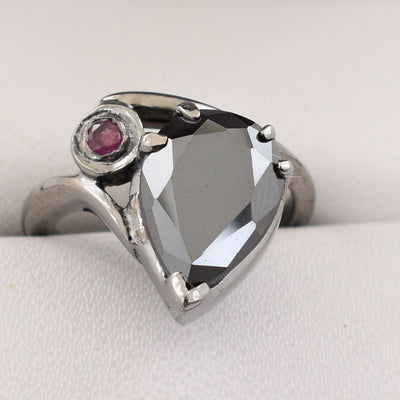 Pear Shape Black Diamond Solitaire Ring With Ruby Accent - ZeeDiamonds