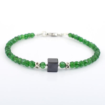 5 mm Emerald Gemstone Bracelet With 7 mm Black Diamond Bead - ZeeDiamonds