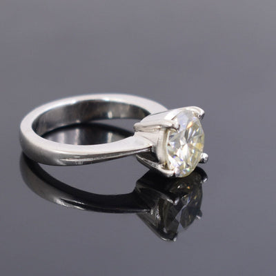 3.50 Ct Round Brilliant Cut Off-White Diamond Solitaire Engagement Ring - ZeeDiamonds