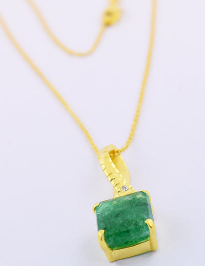 5.5 Cts Certified Emerald Gemstone Pendant in Panchdhatu, Astrological Pendant,Astrological Gemstones - ZeeDiamonds