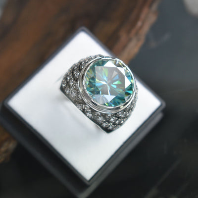 RARE 16.00 Carat Stunning Blue Diamond Heavy Men's Ring in 925 Silver with Bezel Style! Very Latest Collection & Amazing Shine & Bling ! - ZeeDiamonds