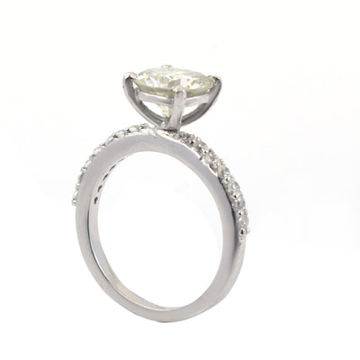 2.50 Ct Stunning Off White Diamond Solitaire Ring with Accents, Elegant Look & Great Sparkle ! Ideal For Birthday Gift, Certified Diamond! - ZeeDiamonds