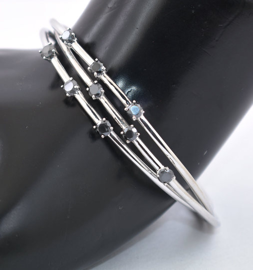 1.8 Carats Black Diamond Beads, Bangle Bracelet In Sterling Silver, Gift For Wife - ZeeDiamonds